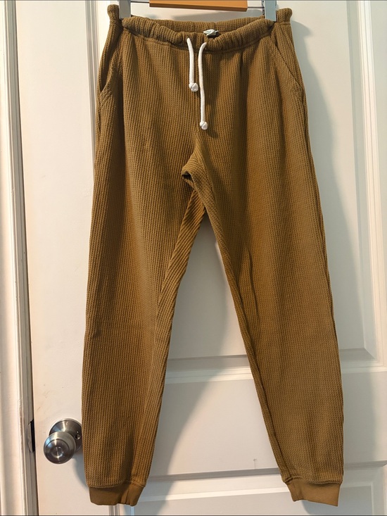 aerie Pants - aerie Waffle Knit Joggers in Brown